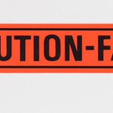 Vigyázat Ventillátor Matrica - 1967-73 Ford Mustang