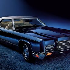 1971 LINCOLN CONTINENTAL
